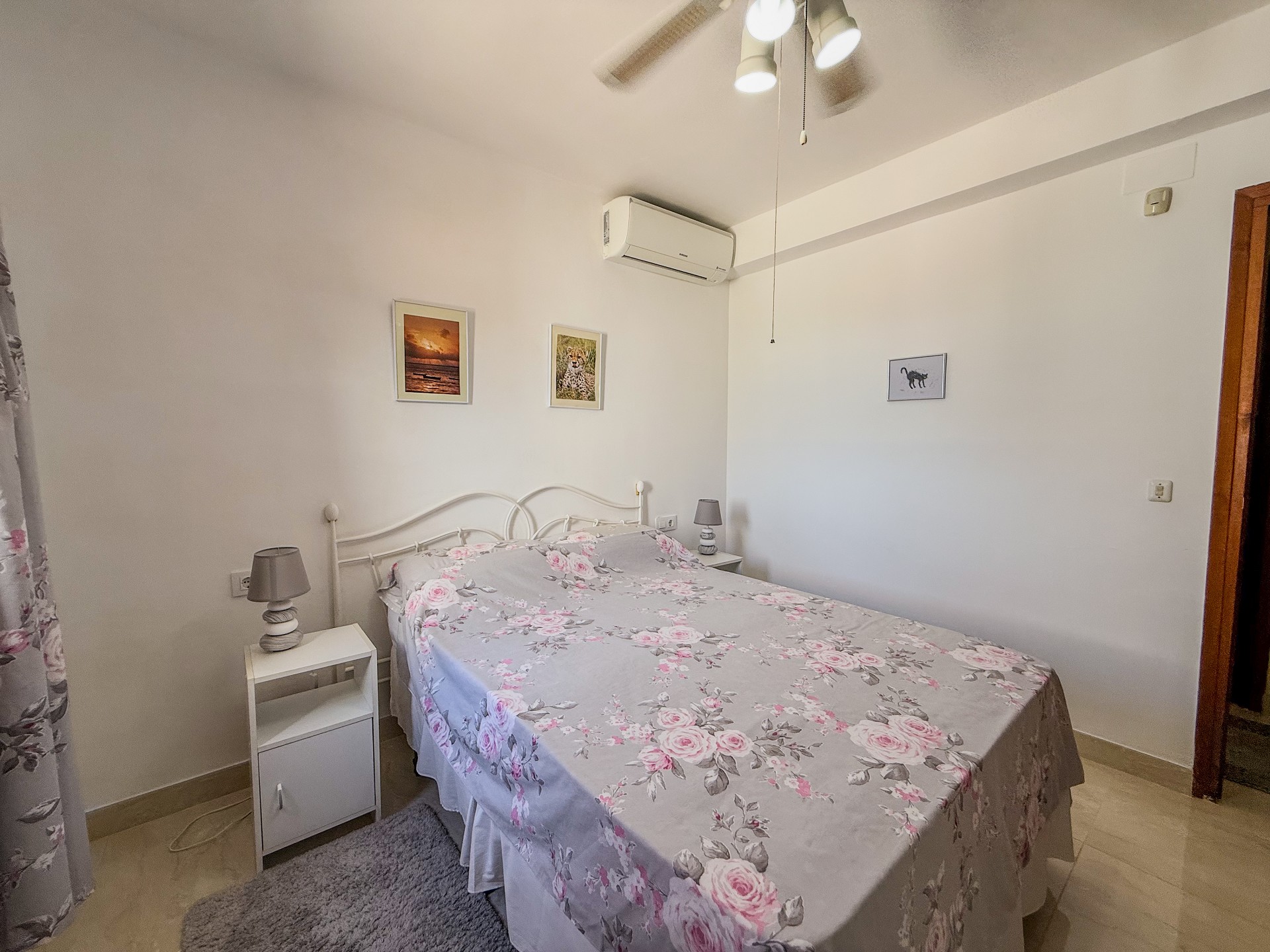 Willa z 4 sypialniami w Orbie