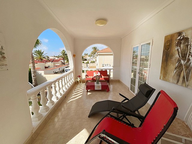 Villa de 4 dormitorios en Ciudad Quesada