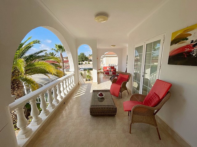 Villa de 4 dormitorios en Ciudad Quesada