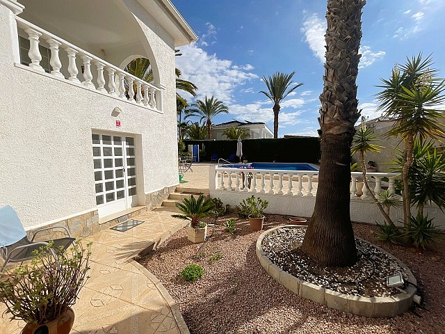 Villa de 4 dormitorios en Ciudad Quesada