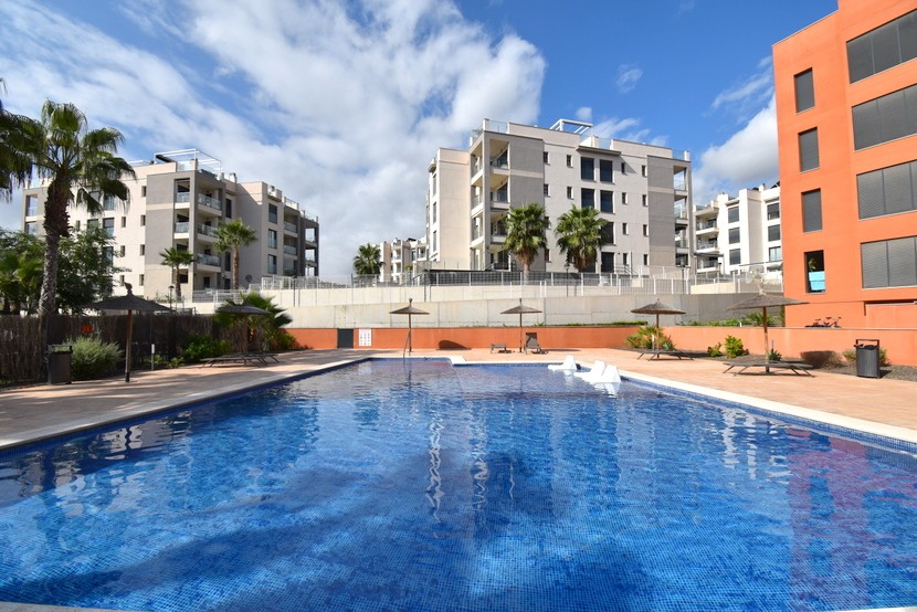 Appartement met 2 slaapkamers in Villamartin