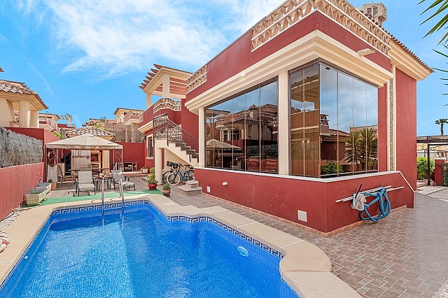 Villa de 3 dormitorios en Algorfa