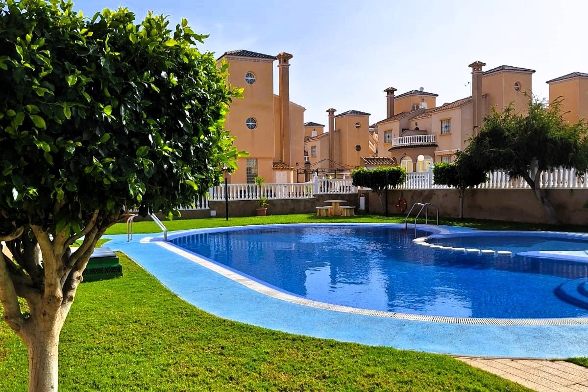 Appartement met 2 slaapkamers in Cabo Roig