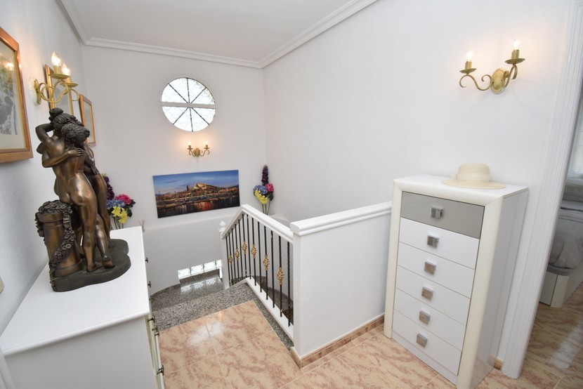 3 slaapkamer townhouse in Villamartin