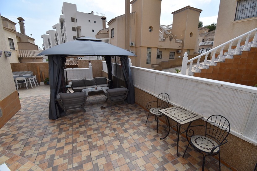 3 slaapkamer townhouse in Villamartin