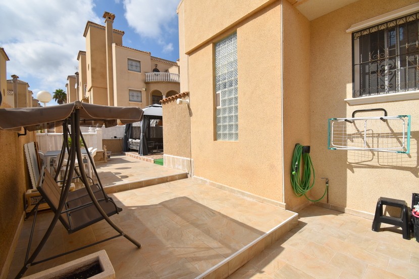 3 slaapkamer townhouse in Villamartin