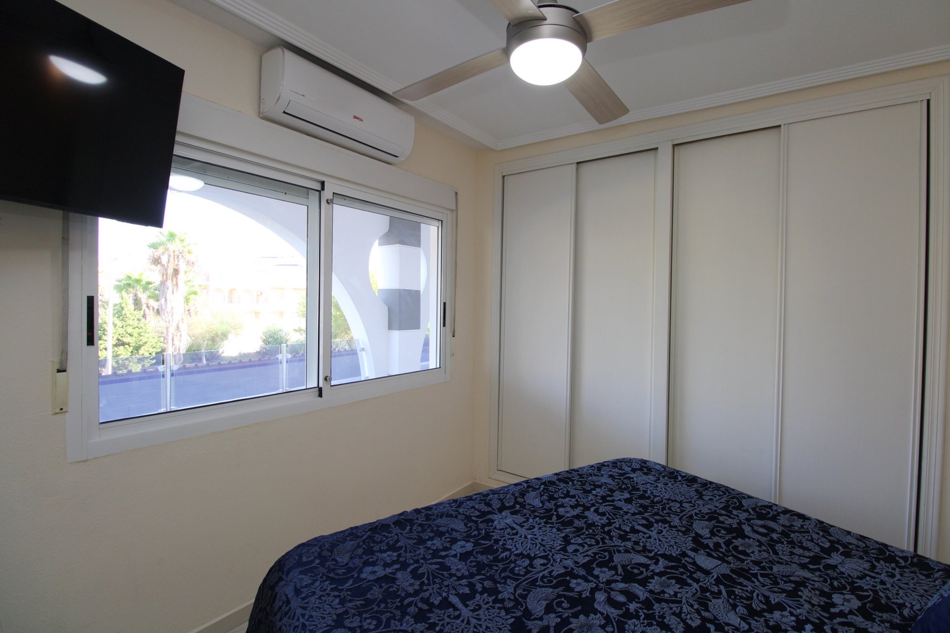 3-Schlafzimmer-Wohnung in Villamartin