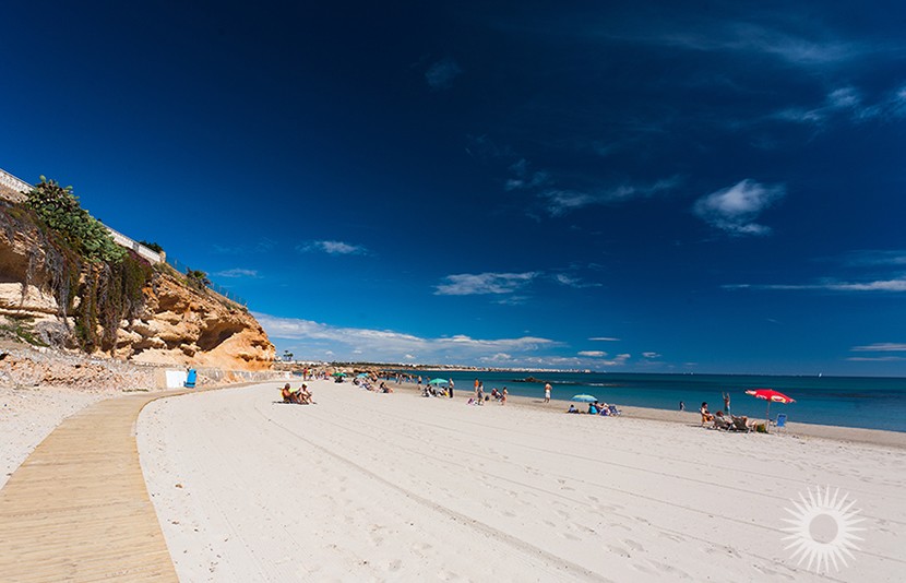 3-Schlafzimmer-Wohnung in Villamartin