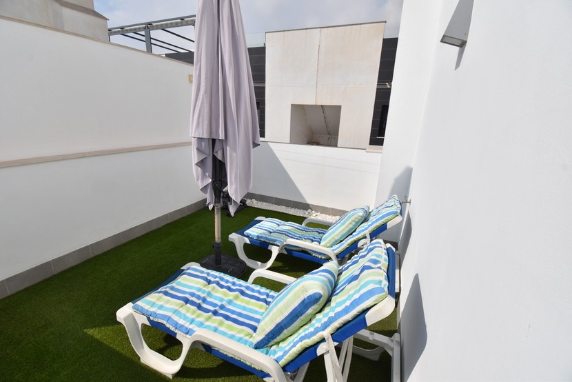 Kamienica z 3 sypialniami w Torre de la Horadada