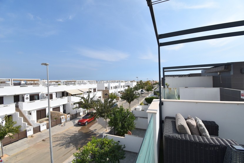 Kamienica z 3 sypialniami w Torre de la Horadada