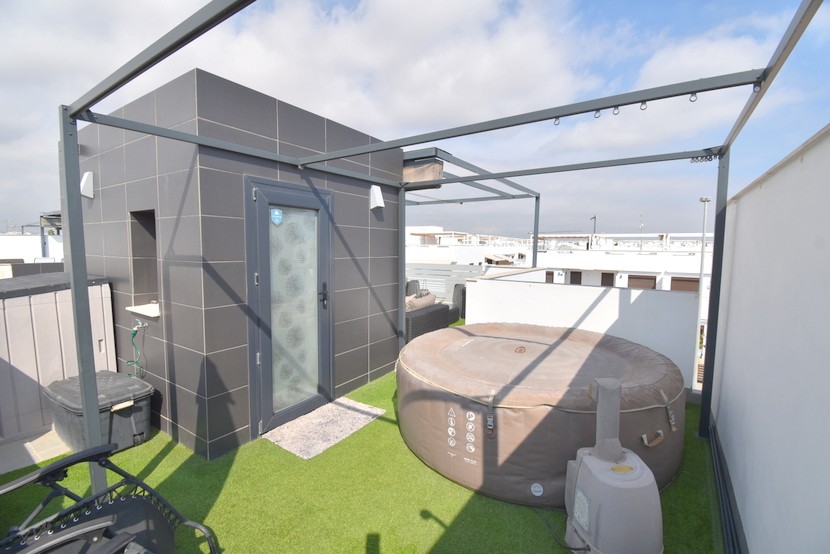 Kamienica z 3 sypialniami w Torre de la Horadada