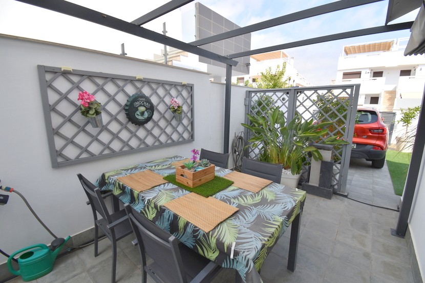 Kamienica z 3 sypialniami w Torre de la Horadada