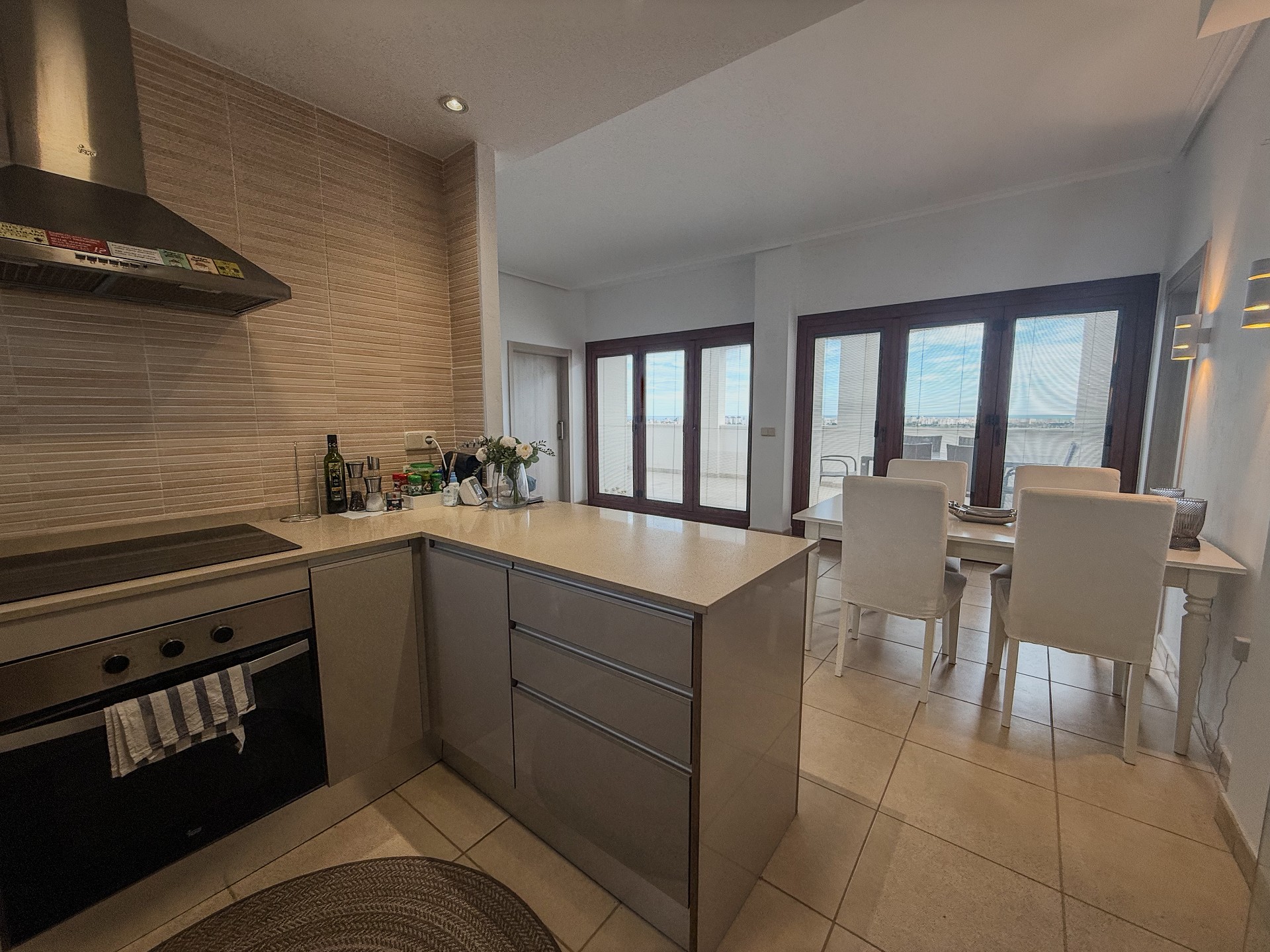 2 Bedroom Apartment in Xeresa