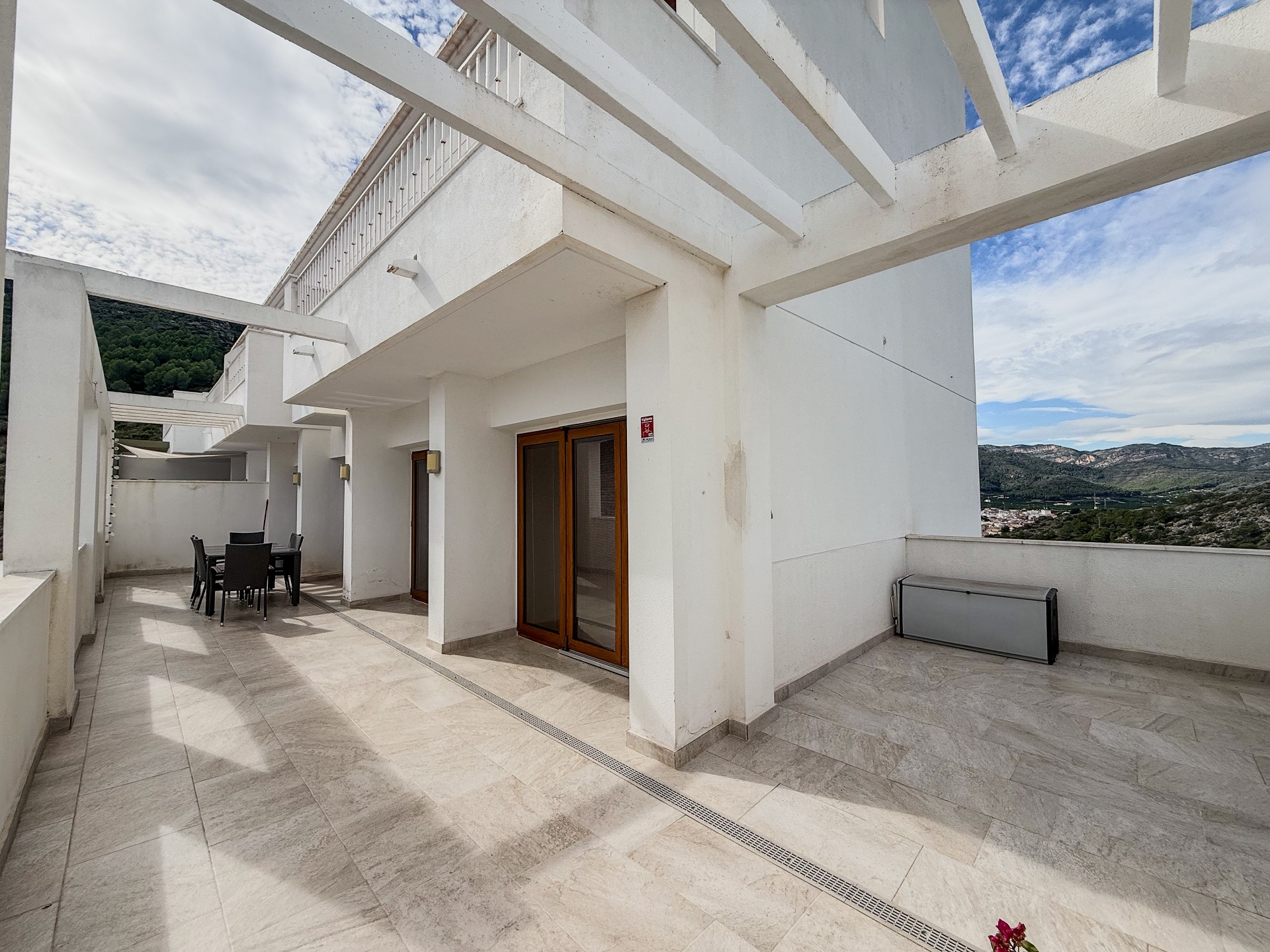 2 Bedroom Apartment in Xeresa