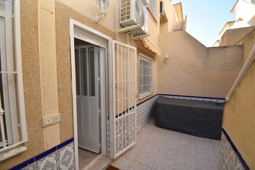 Villa mit 3 Schlafzimmern in Villamartin