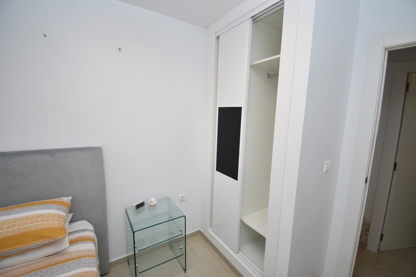 Apartament z 2 sypialniami w Torrevieja