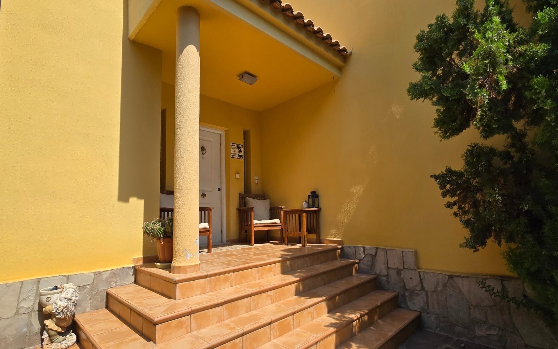 5 Bedroom Villa in Riba Roja del Turia