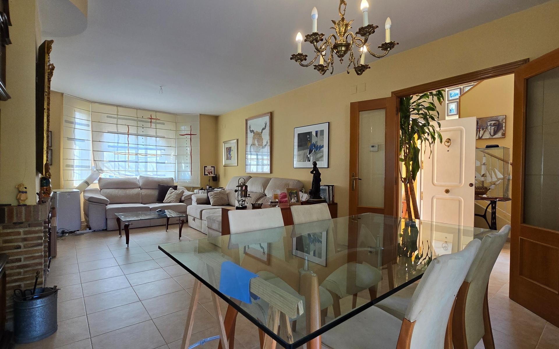 5 Bedroom Villa in Riba Roja del Turia