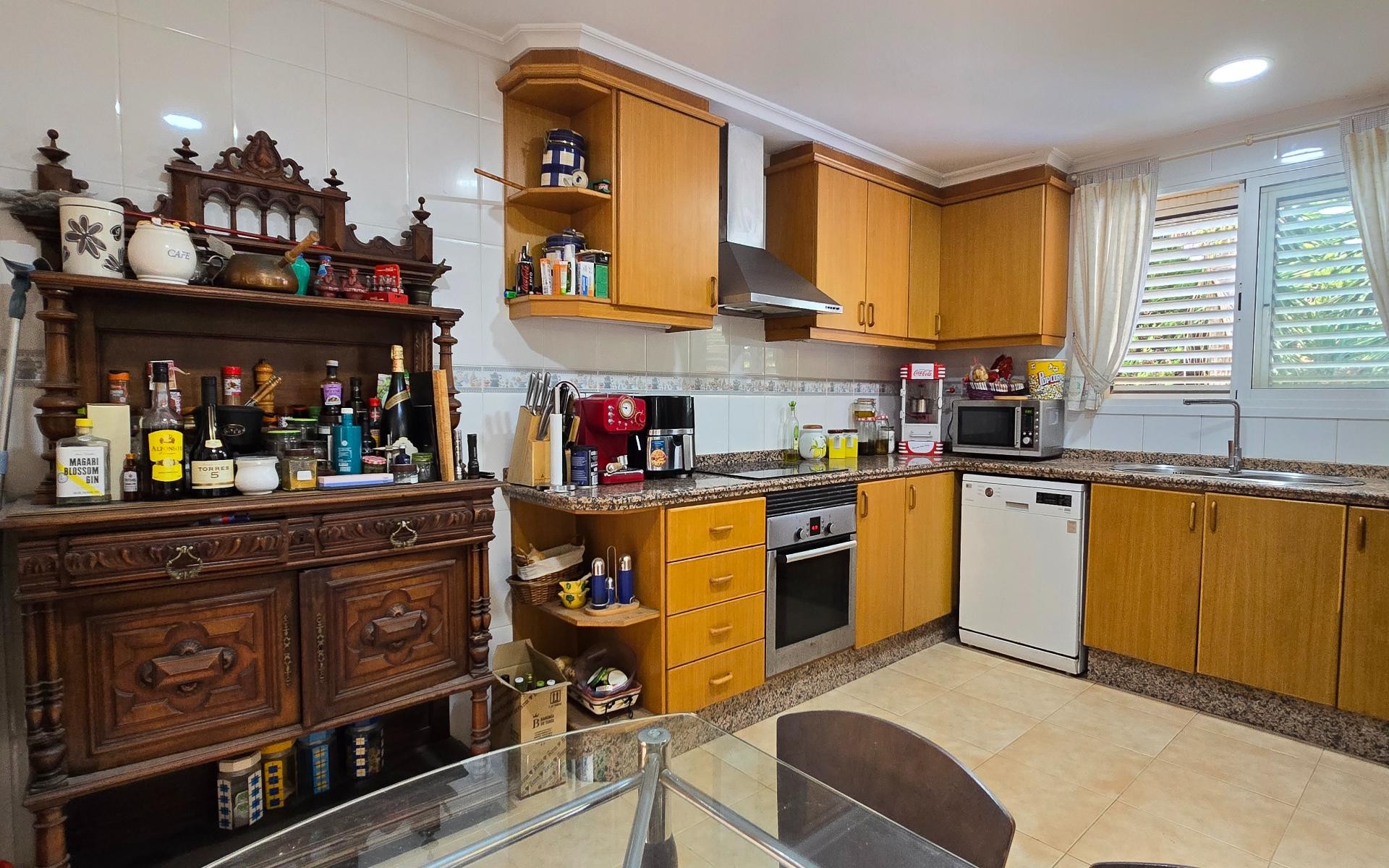 5 Bedroom Villa in Riba Roja del Turia