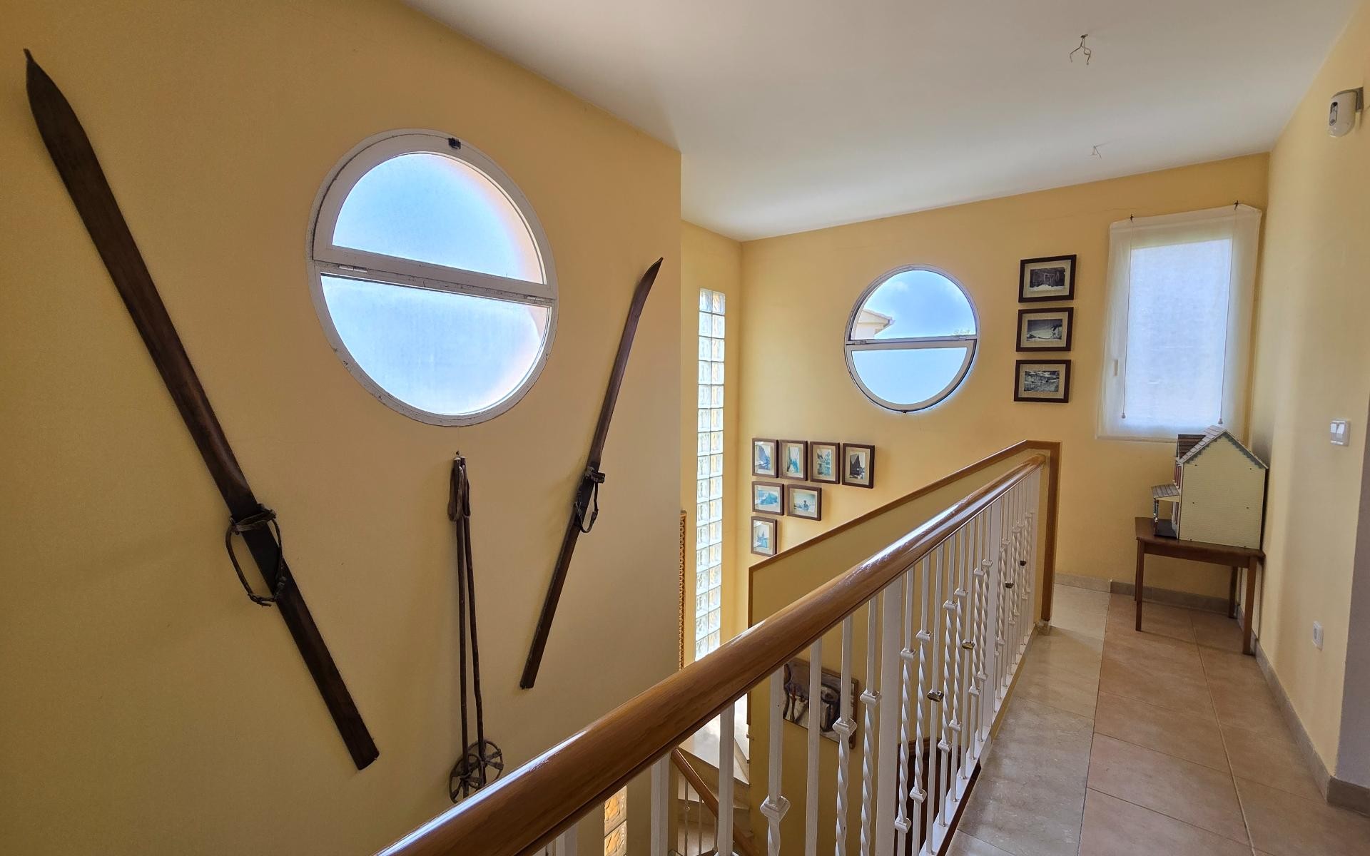 5 Bedroom Villa in Riba Roja del Turia