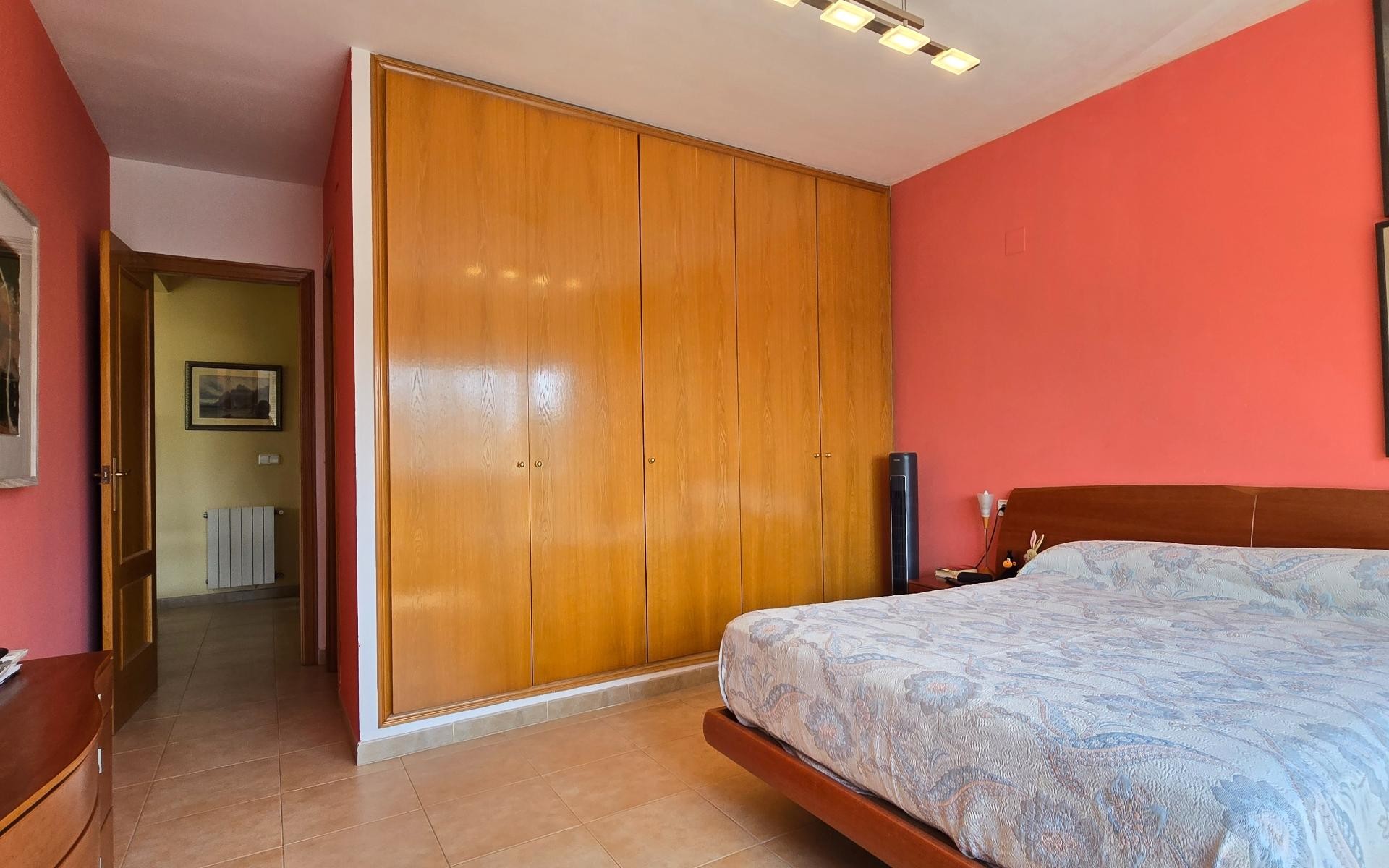 5 Bedroom Villa in Riba Roja del Turia