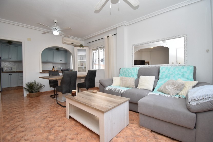 Adosado de 2 dormitorios en Cabo Roig