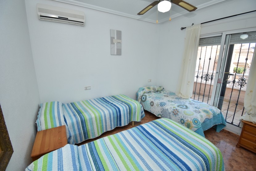 Adosado de 2 dormitorios en Cabo Roig