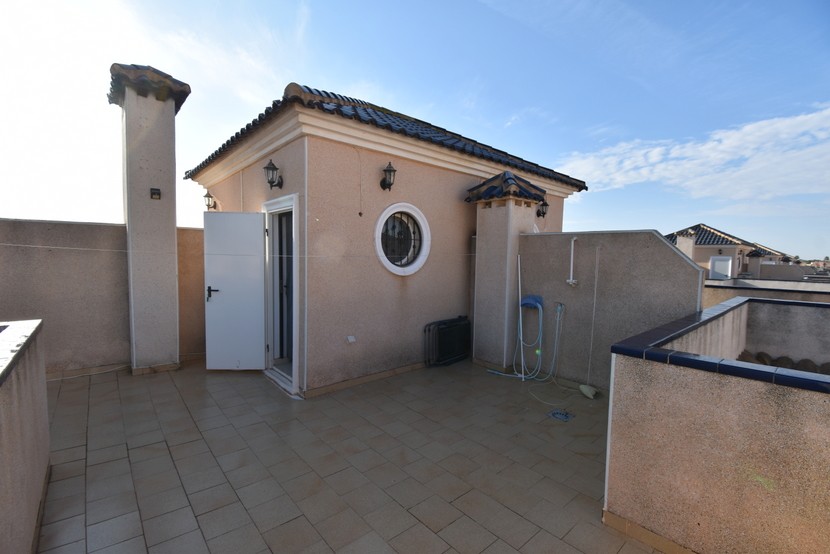 Adosado de 2 dormitorios en Cabo Roig