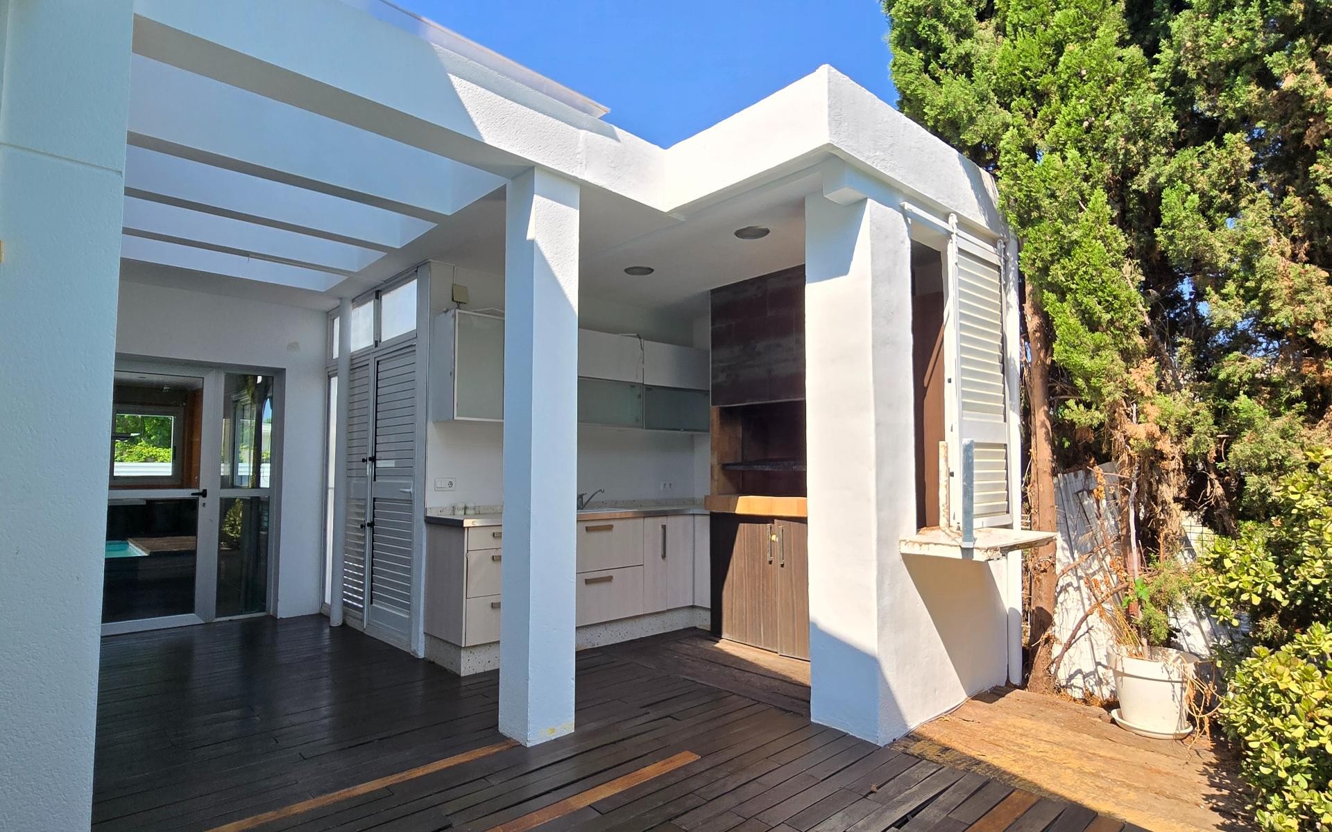 5 Bedroom Villa in La Cañada