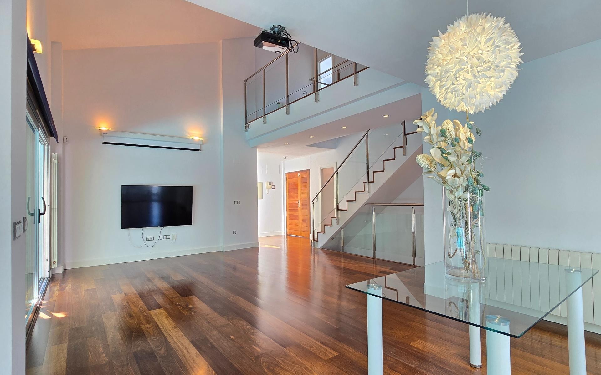 5 Bedroom Villa in La Cañada