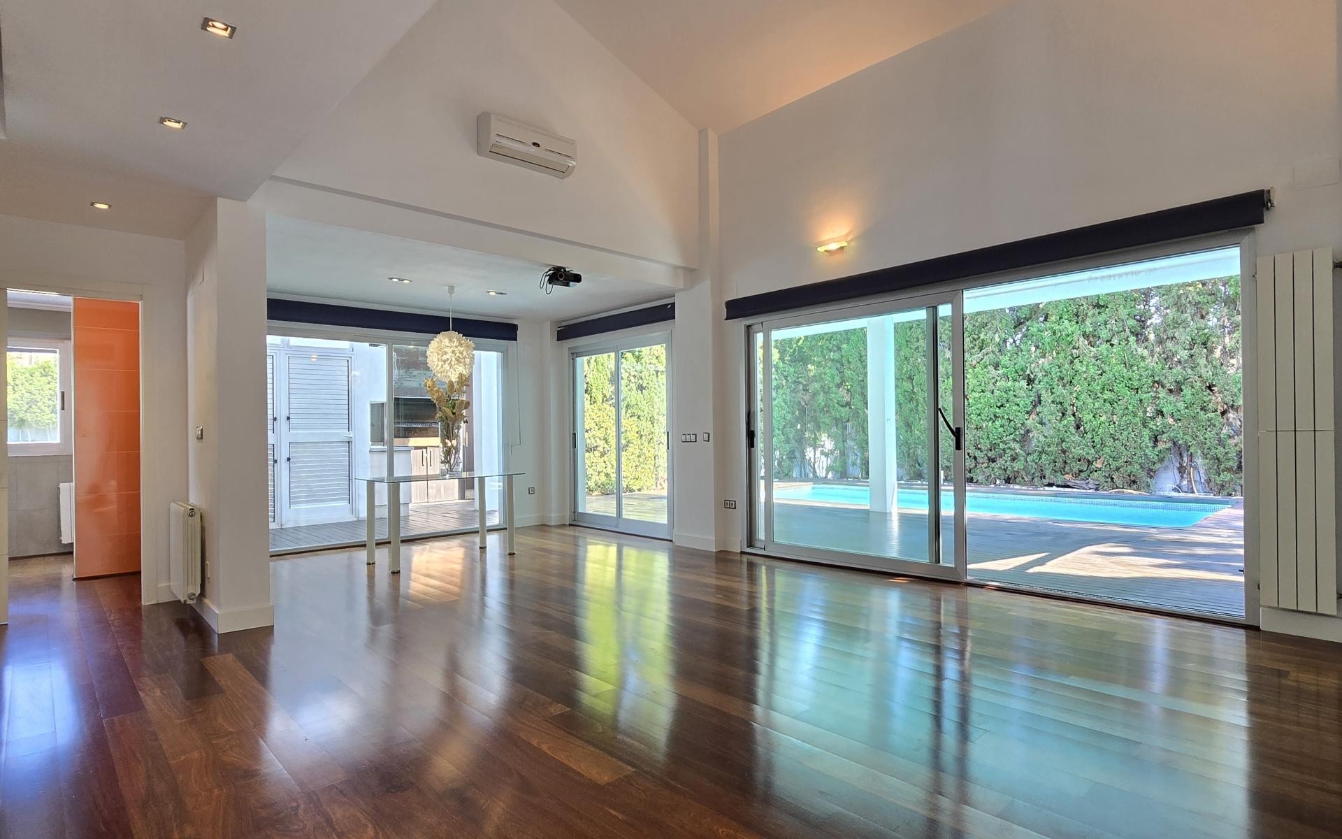 5 Bedroom Villa in La Cañada