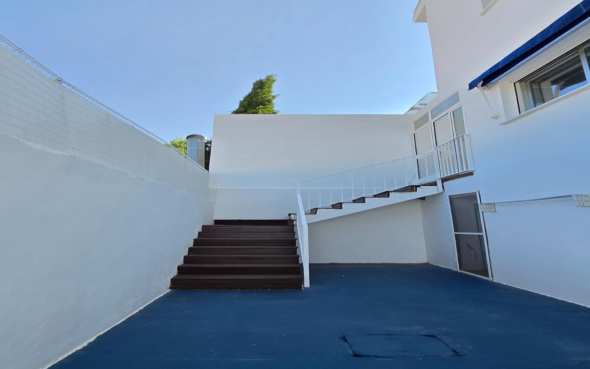 5 Bedroom Villa in La Cañada