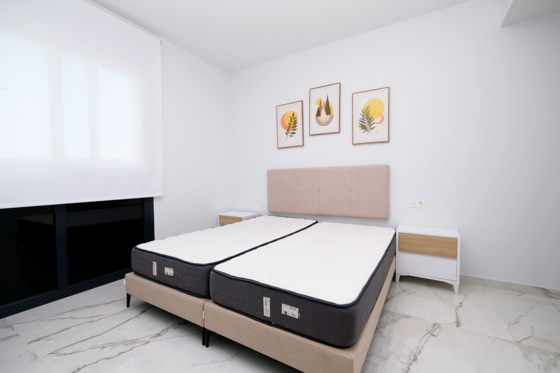 Apartament z 2 sypialniami w Villamartin