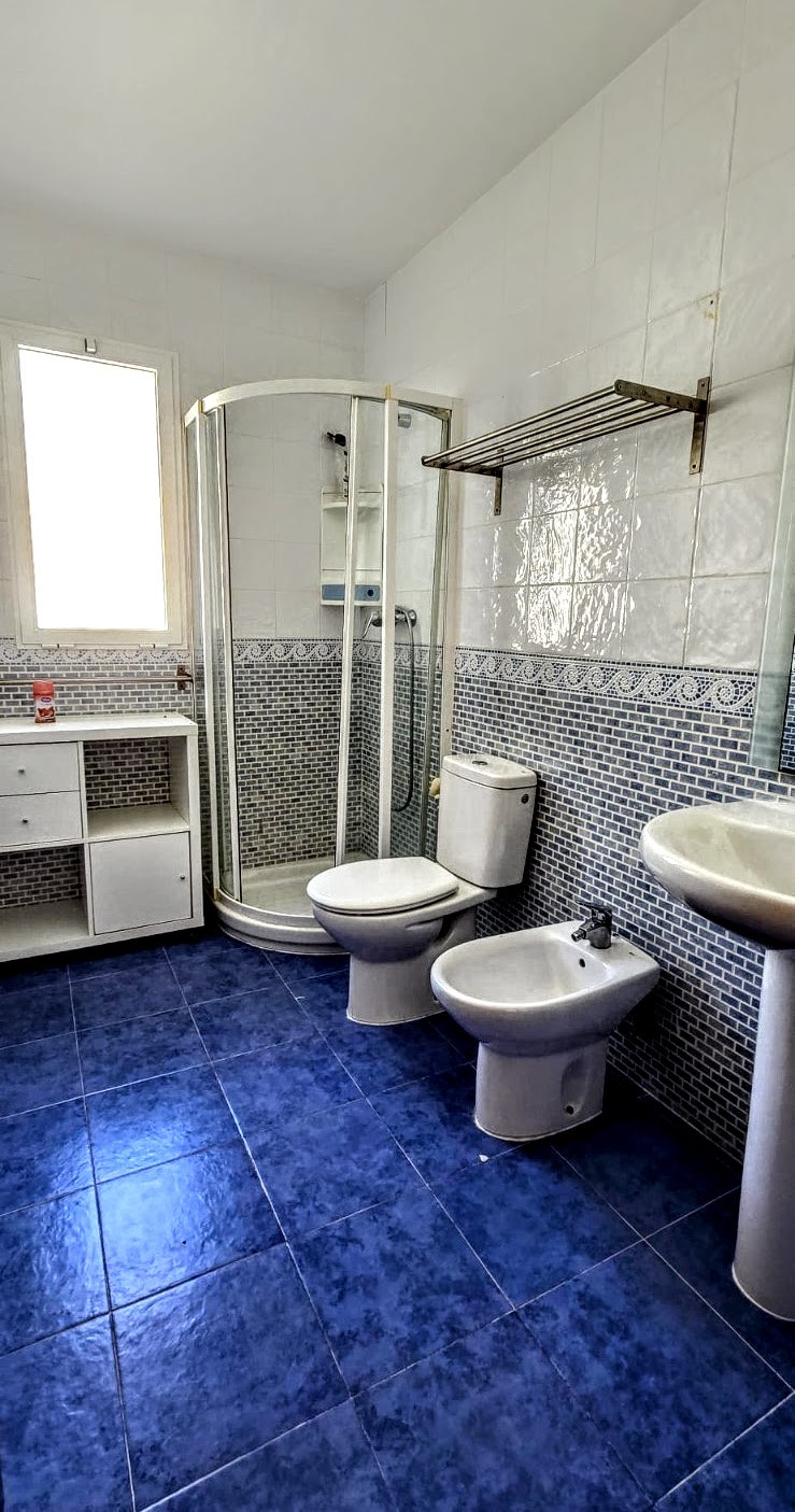 Villa mit 4 Schlafzimmern in Montroy