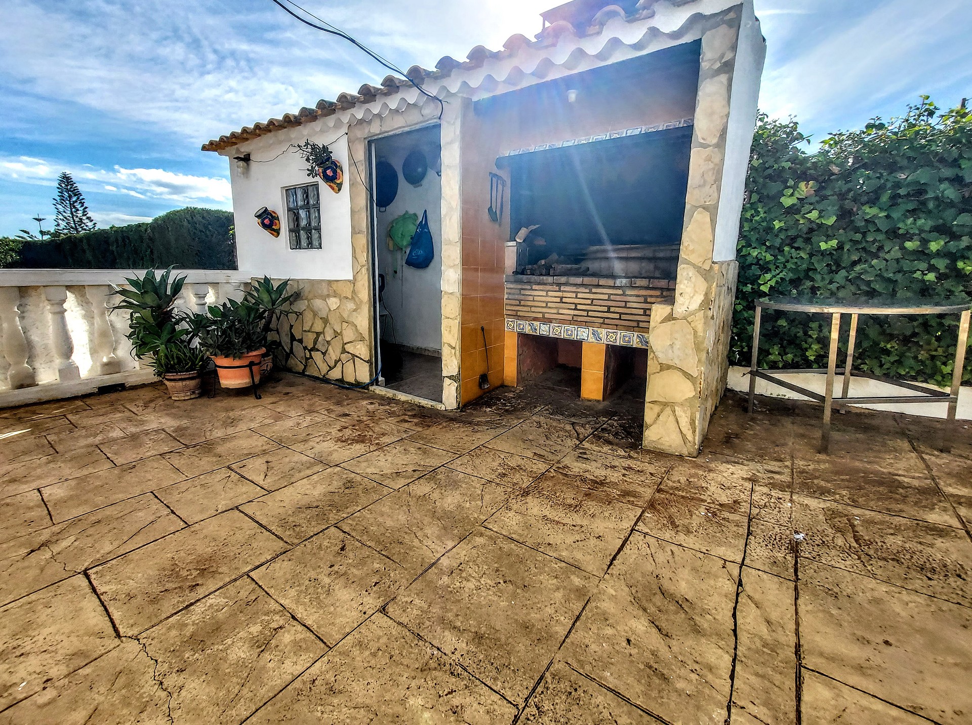 4 Bedroom Villa in Montroy