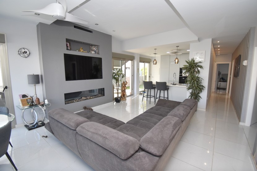 4 slaapkamer villa in Villamartin