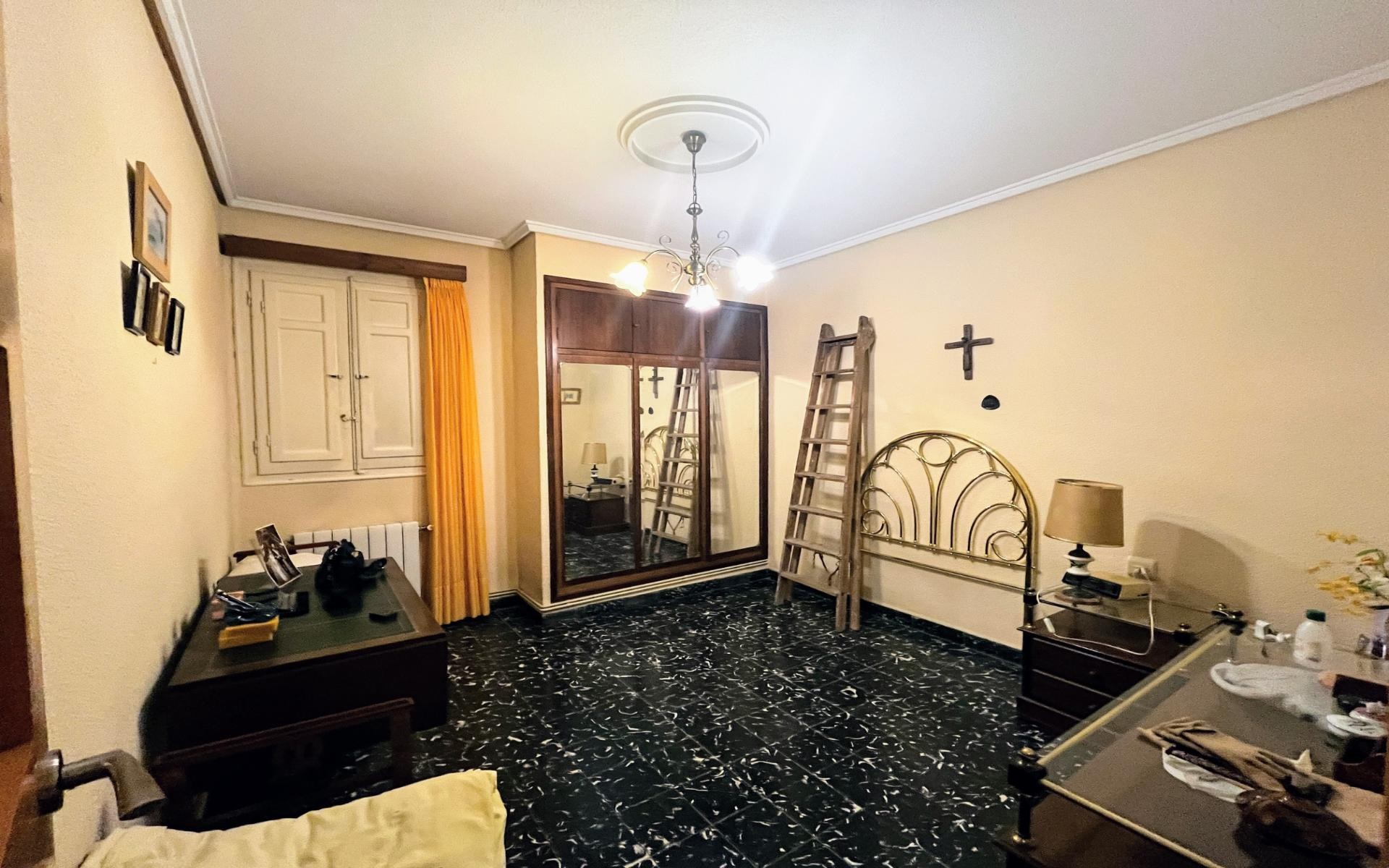 Appartement met 4 slaapkamers in Valencia