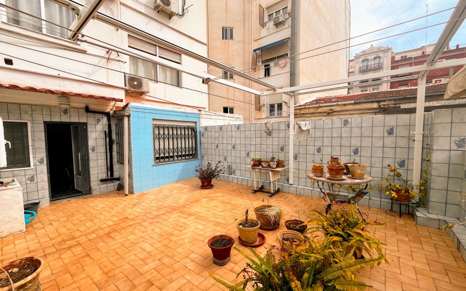 Appartement met 4 slaapkamers in Valencia