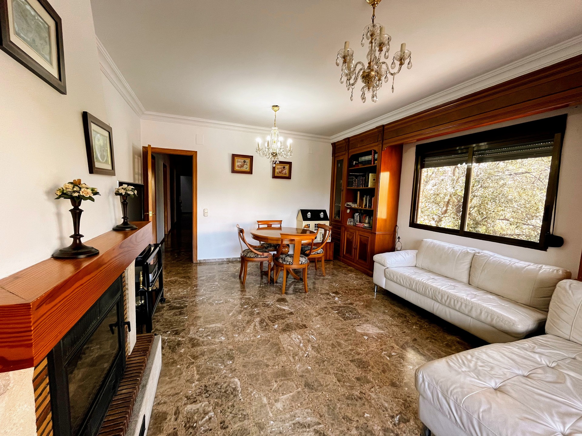 Kamienica z 5 sypialniami w Paternie