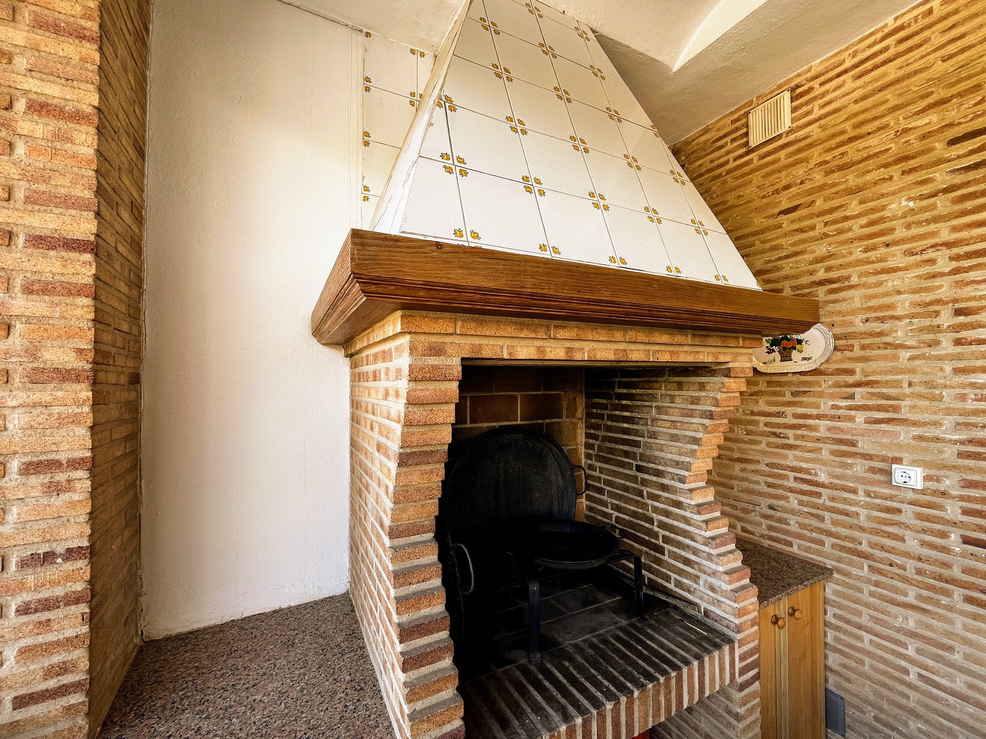 Kamienica z 5 sypialniami w Paternie