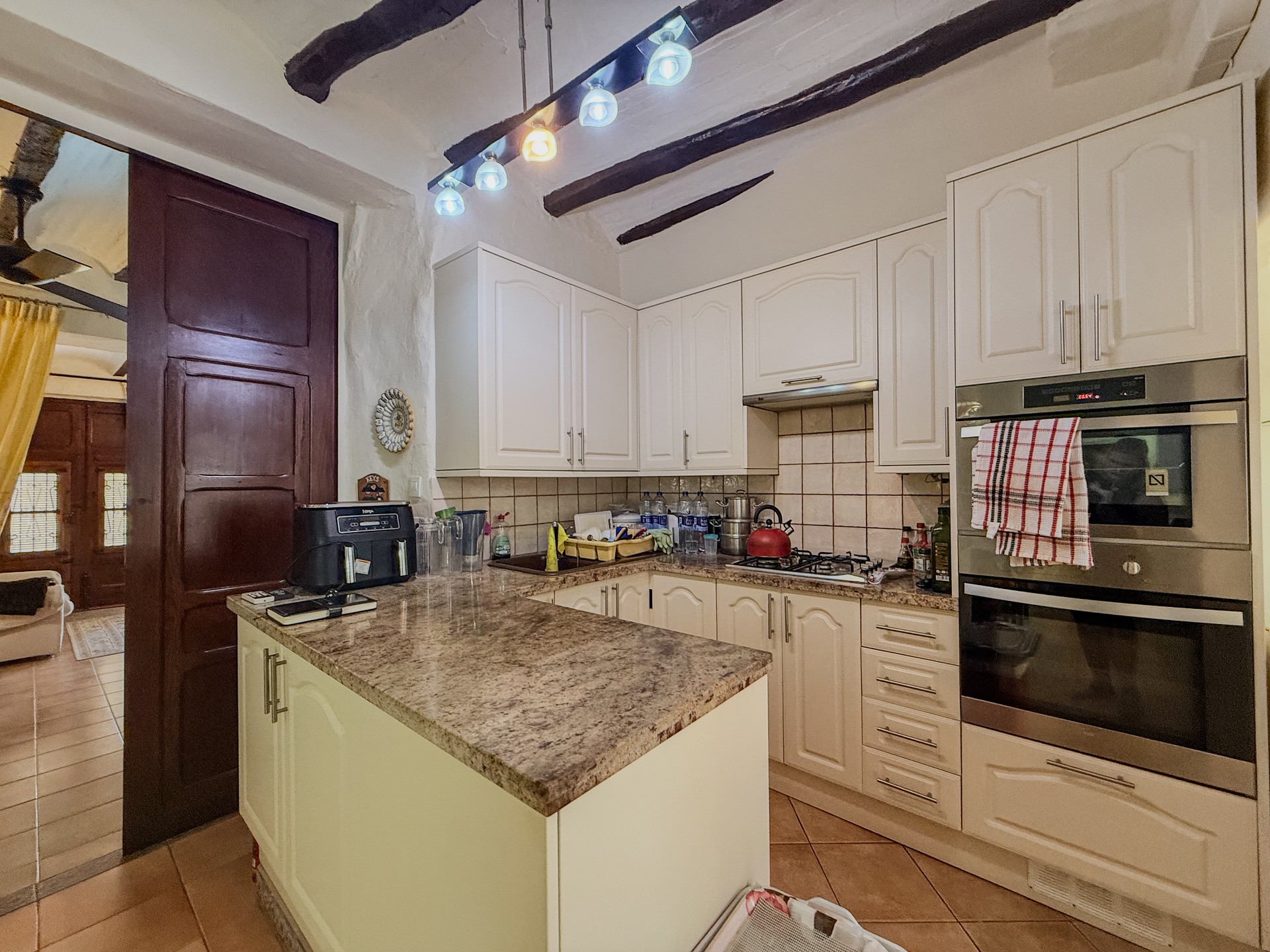 4 slaapkamer townhouse in Tormos