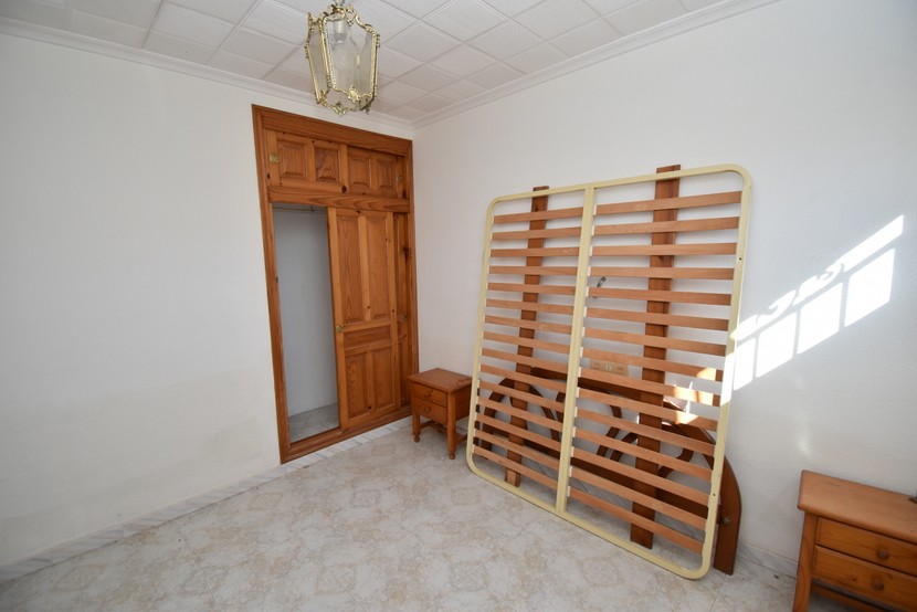 Villa mit 4 Schlafzimmern in El Chaparral