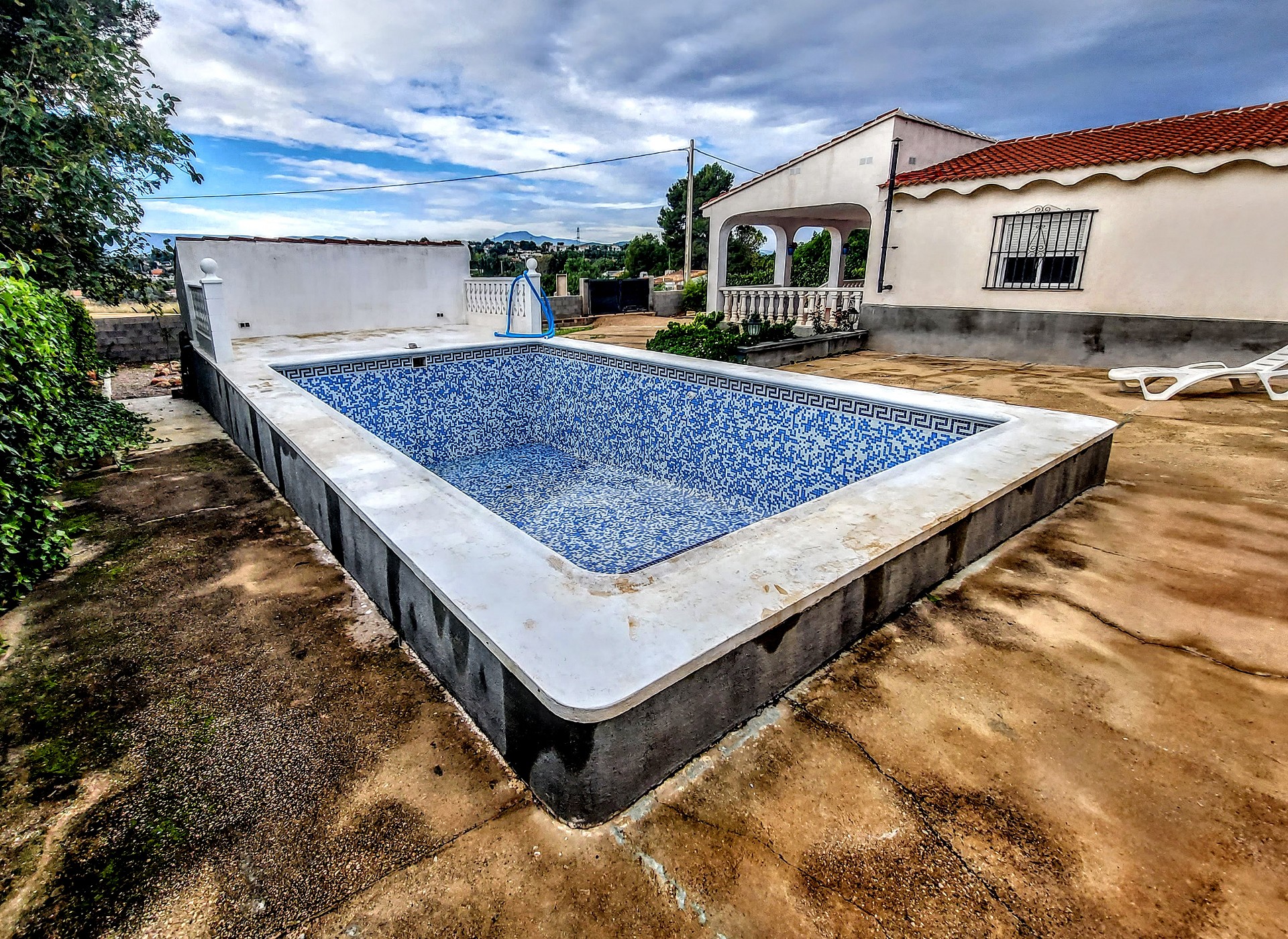 Villa mit 3 Schlafzimmern in Montroy