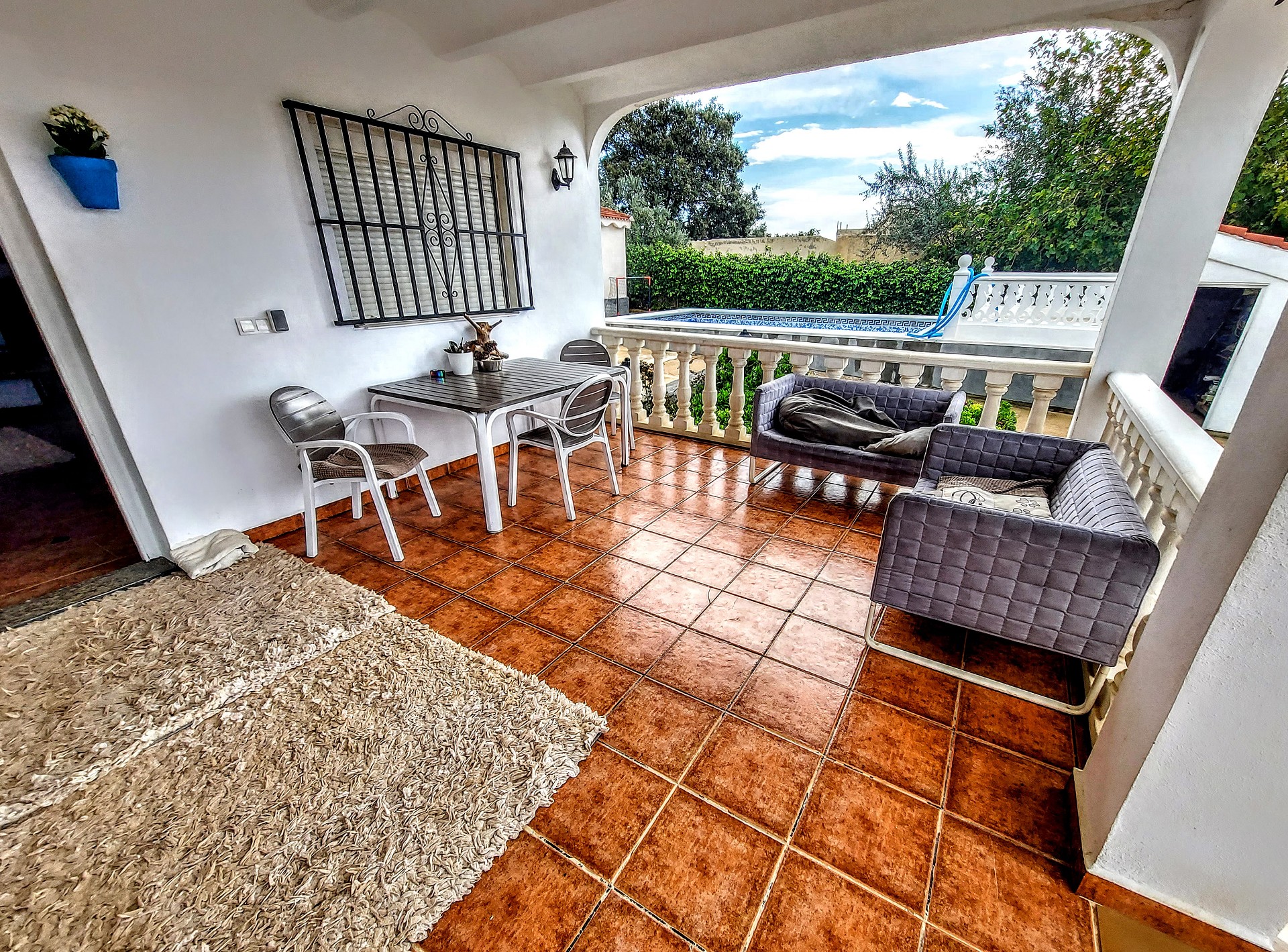 Villa mit 3 Schlafzimmern in Montroy