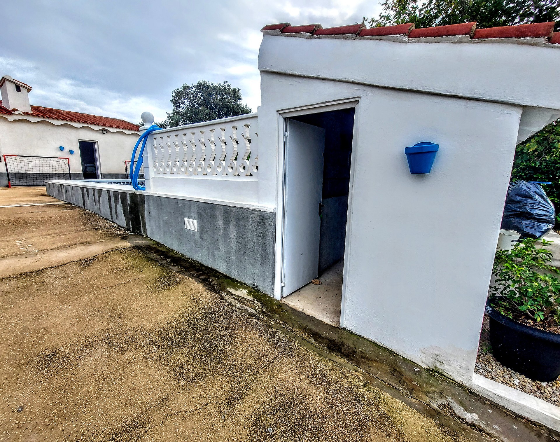 Villa mit 3 Schlafzimmern in Montroy