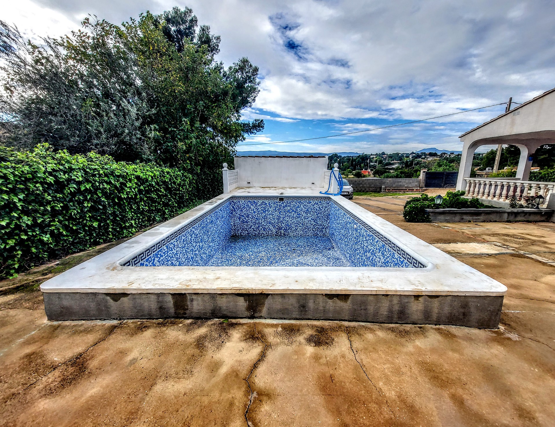 Villa mit 3 Schlafzimmern in Montroy