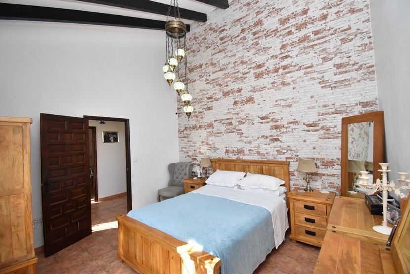 Villa de 5 dormitorios en Jacarilla