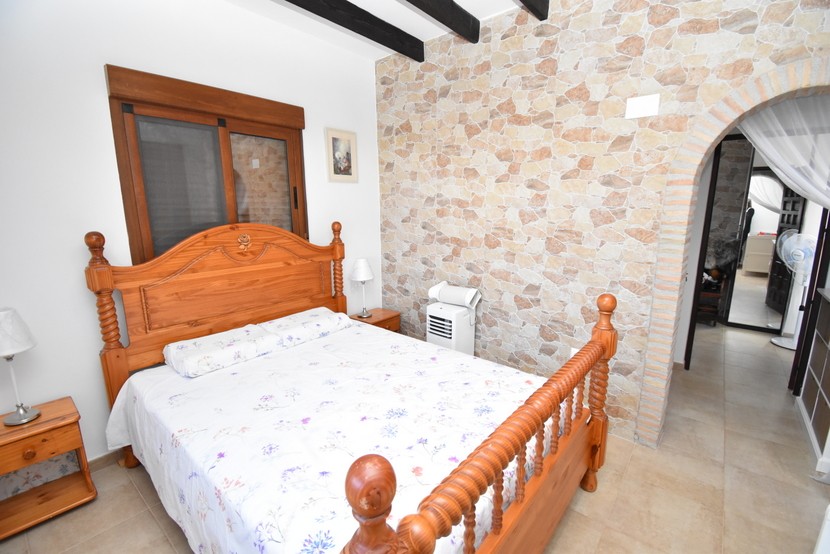 Villa de 5 dormitorios en Jacarilla