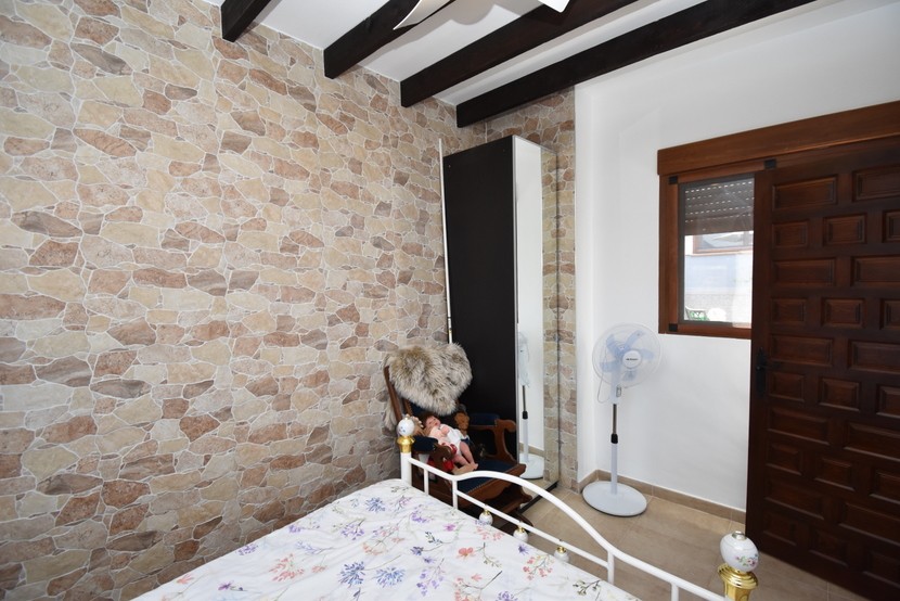 Villa de 5 dormitorios en Jacarilla