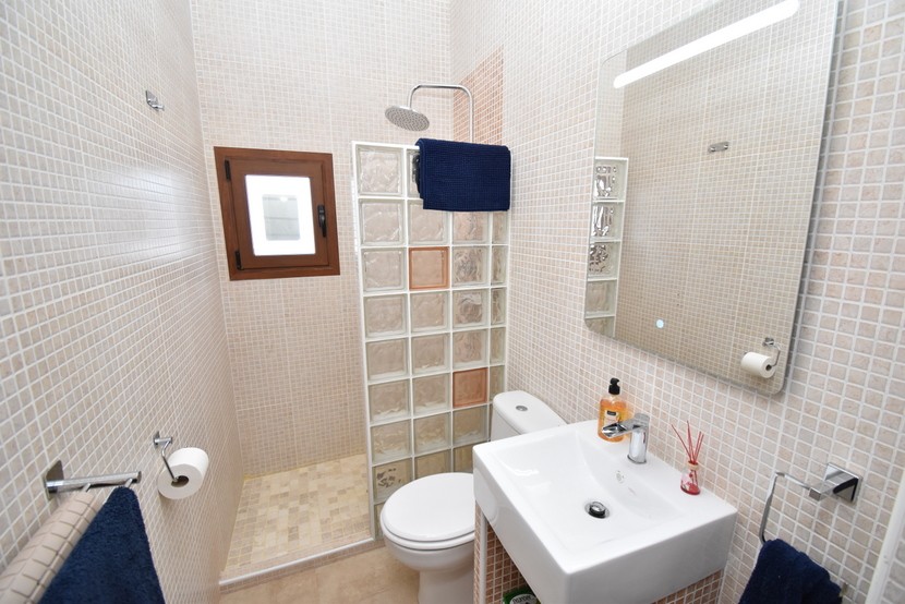 Villa de 5 dormitorios en Jacarilla